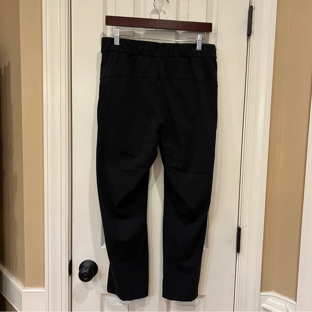 Lululemon On The Fly Pant Luxtreme Black Cropped Pants Drawstring Size 8, 26”